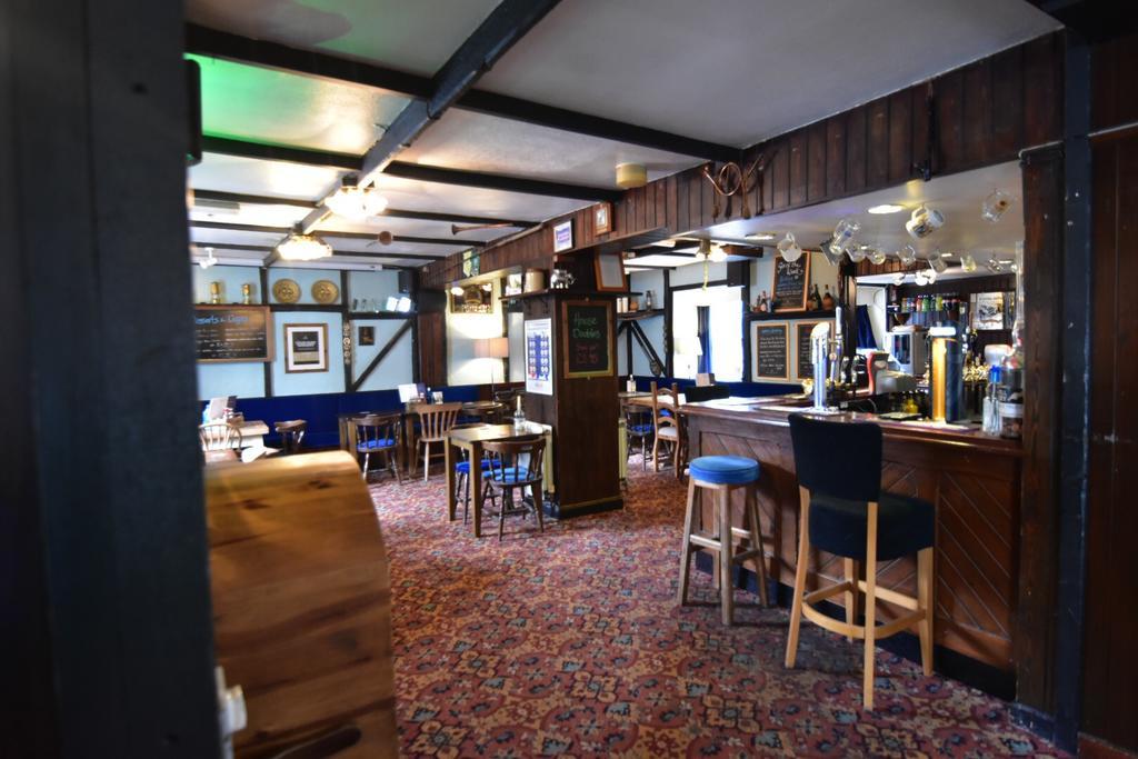 The Bugle Inn ภายนอก รูปภาพ
